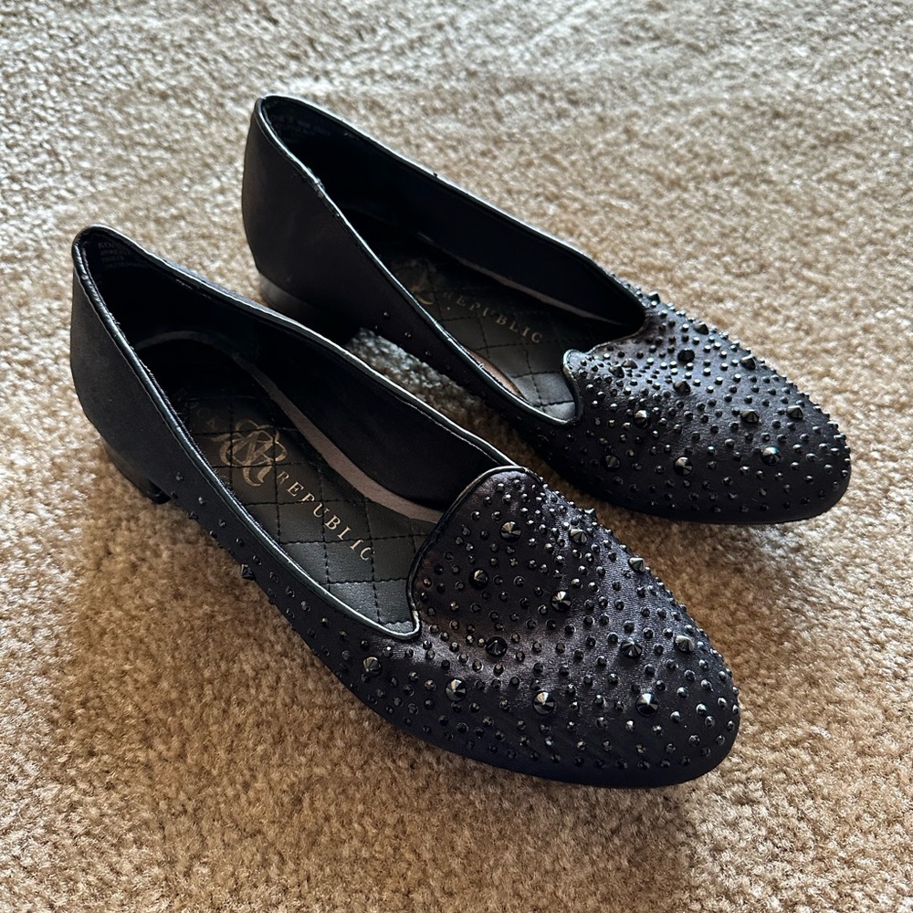 Rock & Republic Spiked Flats